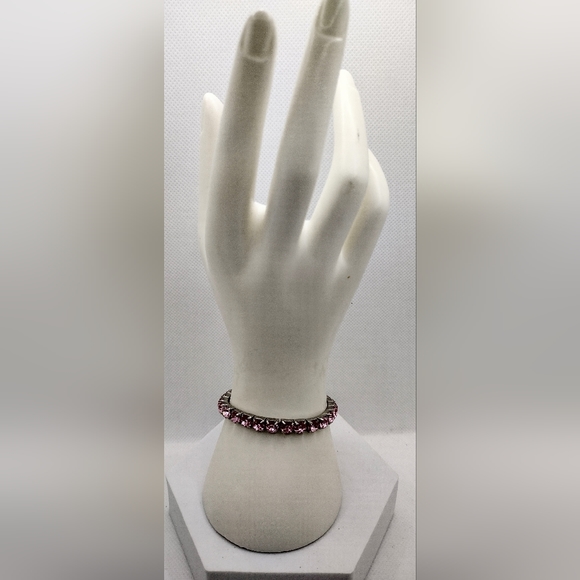 Fashion Rosey Pink Rhinestones Stretchy Tennis Bracelet - Picture 2 of 4